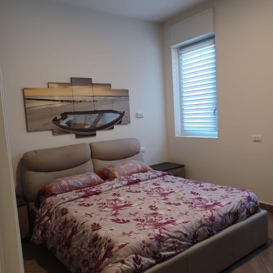 Trilocale Nr 8 Daire Calambrone Dış mekan fotoğraf