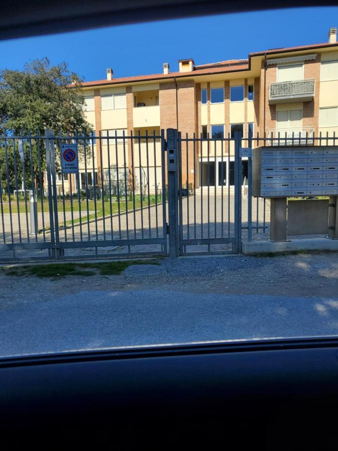 Trilocale Nr 8 Daire Calambrone Dış mekan fotoğraf